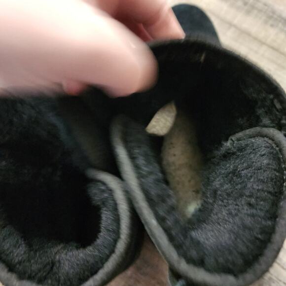 Pre-owned UGG Kristin black suede classic boots size 9 - Picture 6 of 10